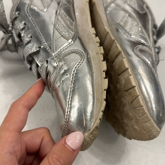 Reebok Kids Classic Metallic Sneakers - Picture 7 of 12